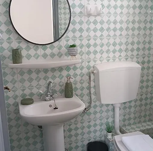 Saint George Family *