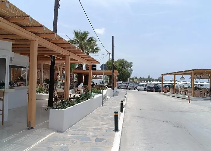 Saint George Family Naxos City